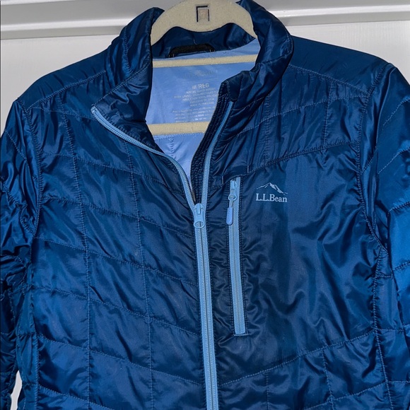 LL bean PrimaLoft Packaway Jacket - Picture 2 of 9